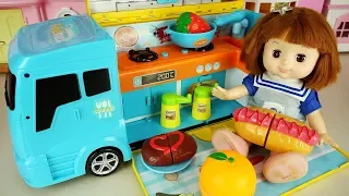 Baby Doli food truck kitchen and cooking hotdog