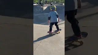 4 year old skateboard prodigy Brody aka Tiny Hawk. #skateboarding