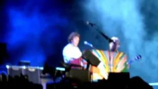 PAUL McCartney Live from Wrigley Field Chicago, IL. LADY MADONNA 7/31/2011