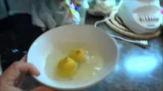 How To Clean A Microwave With A Lemon