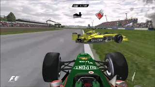 Grand Prix 4 - Big Crash at Silverstone