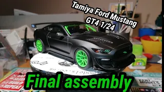 Tamiya Ford Mustang GT4 1/24 scale -  Final assembly