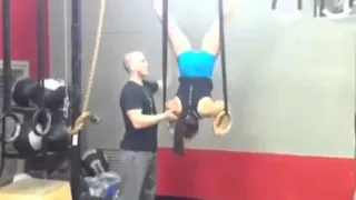 Camille Leblanc-Bazinet Muscle up to hand stand ring push up