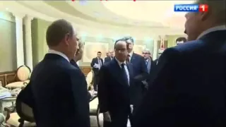 Путин и Порошенко пожали друг другу руки  Встреча в Минске Началась!