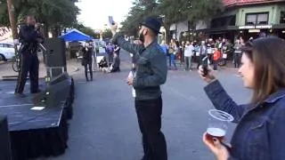 Dallas Policeman sings, steals the show at Oak Cliff Festival