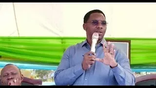 🔴LIVE: MAKONDA AWATIMUA KAZI WATUMISHI MOTO UMEWAKA ARUSHA MKUTANO WA HADHARA SOKO LA KIROMBERO.