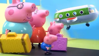 Peppa Pig's Surprise Holiday | Peppa Pig Stop Motion