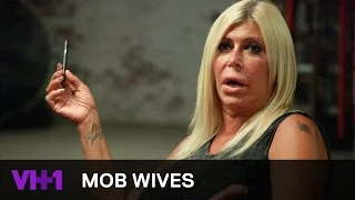 Mob Wives | Big Ang Raiola Organizes A Sitdown | VH1