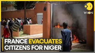 France evacuates citizens from Niger after neighbors warn of war | Niger Coup | WION