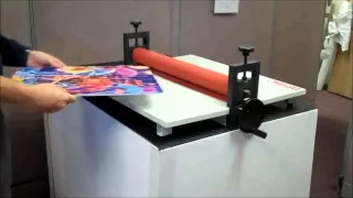 Mounting with a Manual Laminator