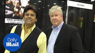 Actors Erik Estrada and Larry Wilcox greet fans and take pics - Daily Mail