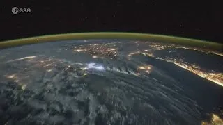 Tim Peake shares amazing time lapse of lightning striking Earth from Space