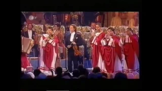 André Rieu and the Romans 2/3: Typical Roman brass music :-D