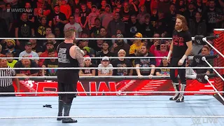 Sami Zayn faces Kevin Owens after match - WWE RAW 12/19/2022