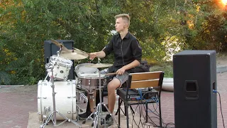 Bruno Mars - Just The Way You Are - Drum Cover - Live  - Drummer Daniel Varfolomeyev