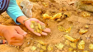 Treasure Hunting! Digging up for Treasure worth million dollar from Huge Nuggets of Gold at mountain