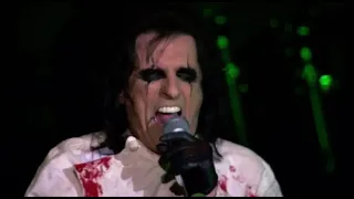 Alice Cooper Wacken Feed My Frankenstein 14