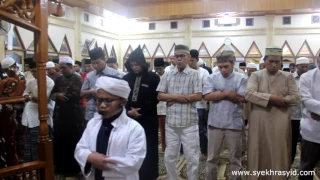Syekh Rasyid Imam Shalat Tarawih 2017 TERBARU ( Anak kecil Imam Sholat  )