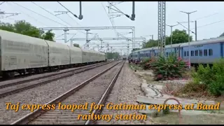 Gatiman express scared Cameraman| Train driver alerted him by Honking