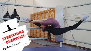 Stretching and oversplit from Gymnast Anna Svirina
