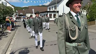 Lennestädter Stadtschützenfest in Maumke gefeiert