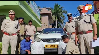 Sambalpur police seizes 51 Kg of Ganja at Shashan check gate in Sambalpur