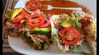 Eating Yucatán Food in Mérida (Mexico)