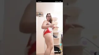 Hot Mature Women Dancing on BigoLive for her Crazy Fans