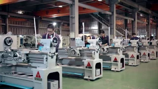 Best CNC Lathe and Manual Lathe Manufacturer - Shun Chuan Machinery