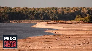 Drought's impact on Mississippi River causes disruptions in shipping and agriculture