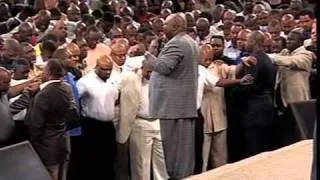 A special Father's Day Prayer from Bishop Jakes