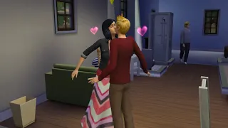 Sims 4: First Kiss