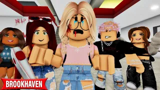 SCHOOL BILLIONAIRES TRIED TO KILL ME IN THE SCHOOL!!|| Roblox Brookhaven || CoxoSparkle2