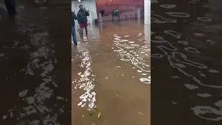 Choveu muito Estação de amadora babilónia ficou inundado