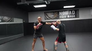 Israeli professional boxer throws kicks for the first time