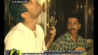 Rodrigo le canta a Diego en cuba - Versus