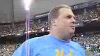 UCLA Frisbee Cheer at the NCAA Championship Game