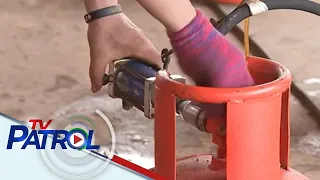 Bigtime rollback sa LPG namumuro sa Abril | TV Patrol