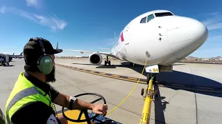 GoPro End Gate Boeing 737 Push-back