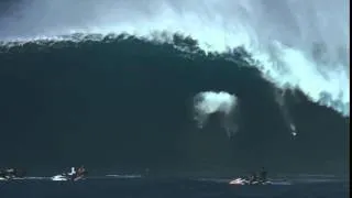Tom Dosland Stars in One of Jaws Worst Ever Wipeouts - The Inertia