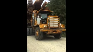 Kenworth 850 logging truck loaded, Henderson Lake BC