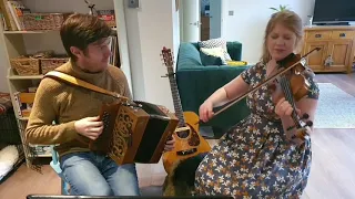 Fiddle & Accordion - Reels - Lochaber Badger, Mill House, Musical Priest