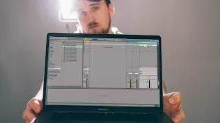 HOW TO PLAY AMBIENT PADS AND A CLICK TRACK USING ABLETON LIVE SESSION VIEW