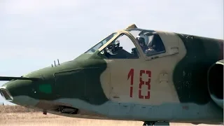 Գրոհային ավիացիոն էսկադրիլիայի պլանային թռիչքներ Գյումրիի ավիացիոն զորամասում