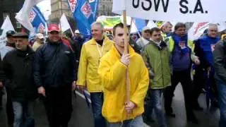 Na czele manifestacji orkiestra i związkowi liderzy