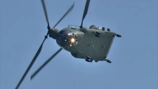 RAF Chinook HC4 display - Eastbourne 2015