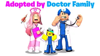 I got Adopted by DOCTOR FAMILY in BrookHaven! 🏥💊(Roblox)