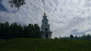 Костромской кремль, звон колоколов.