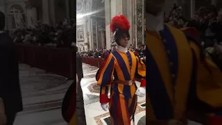 Adeste Fideles (St. Peter's Basicilla, Vatican City, Christmas Eve 2017)