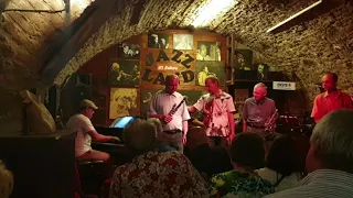 Jazz à Vienne - at Jazzland pub - Vienna - with Riverside Stompers.